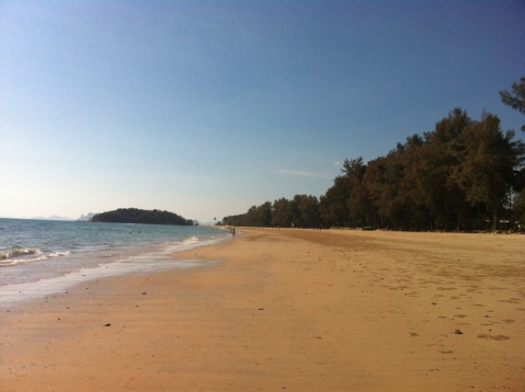 La playa junto al Sheraton Krabi